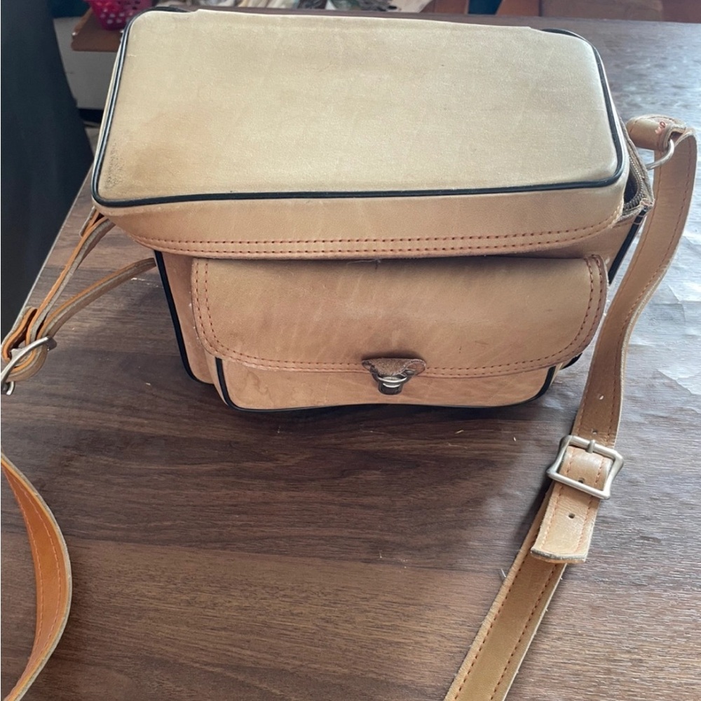Vintage Perrin 502 Leather Camera bag- USA made. Cowhide.